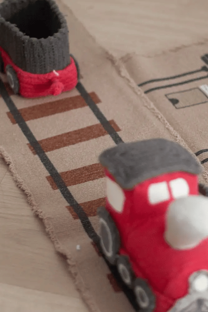 Train Ride & Roll – Jouet textile fait main | Lorena Canals