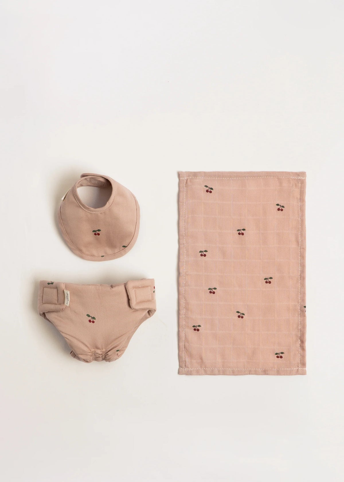 Set de puériculture poupée Cherry Blush – Coton bio