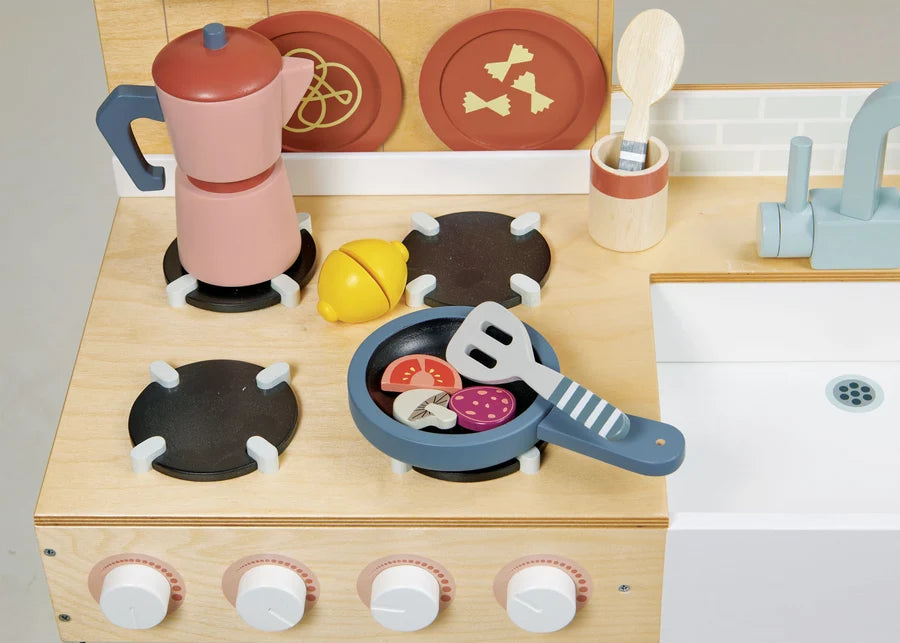 Grande cuisine en bois La Fiamma avec accessoires dès 3 ans - EXCLU WEB