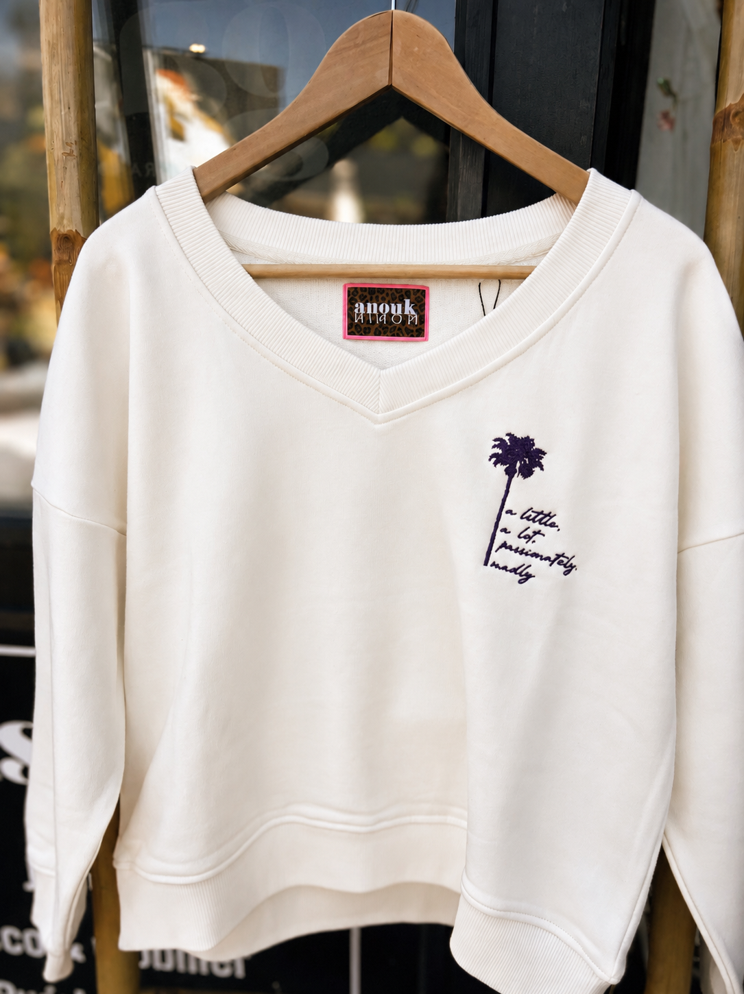 pull blanc Salomé - Anouk et Ninon - palmier violet