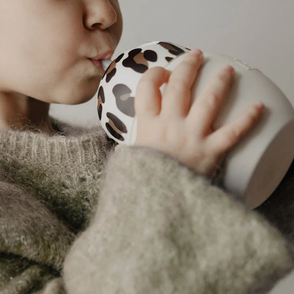 Tasse à paille lestée 240 ml Graouu – Elhée | Dès 9 mois