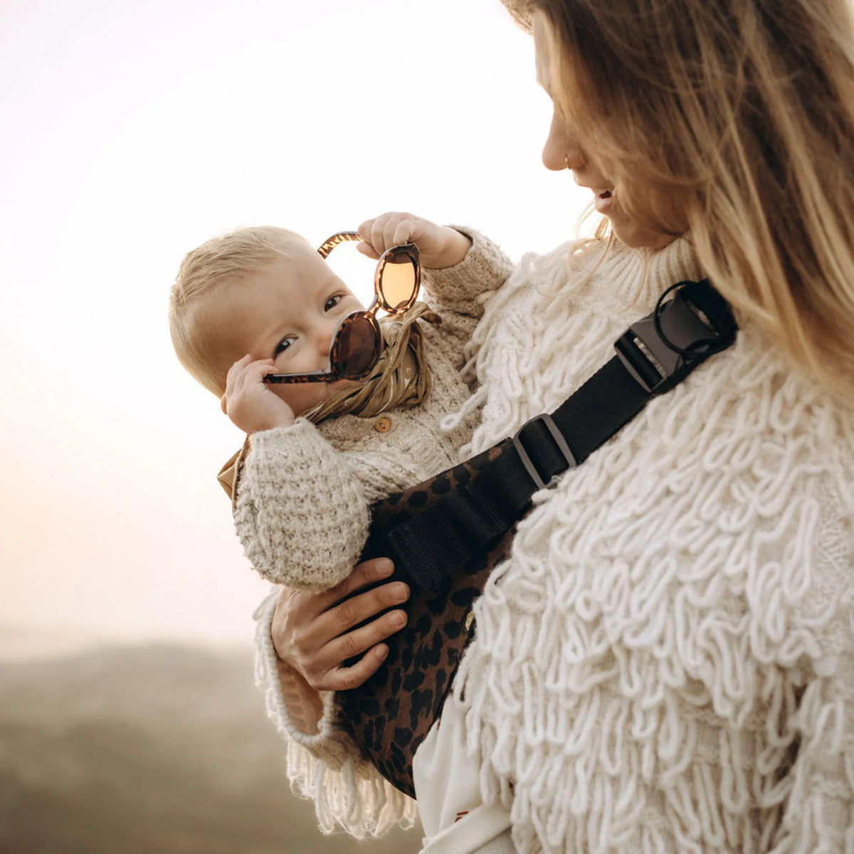 Porte-bébé imprimé Wildride – Ergonomique & Léger