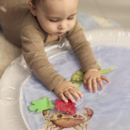 Tapis sensoriel à eau Filibabba